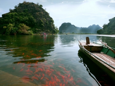 Tourist-boat